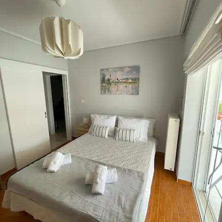Διαμέρισμα Alexandra's View *